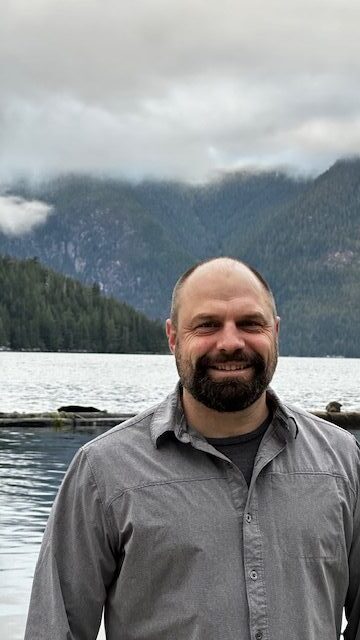 Tobin Leopkey Knight Inlet Lodge